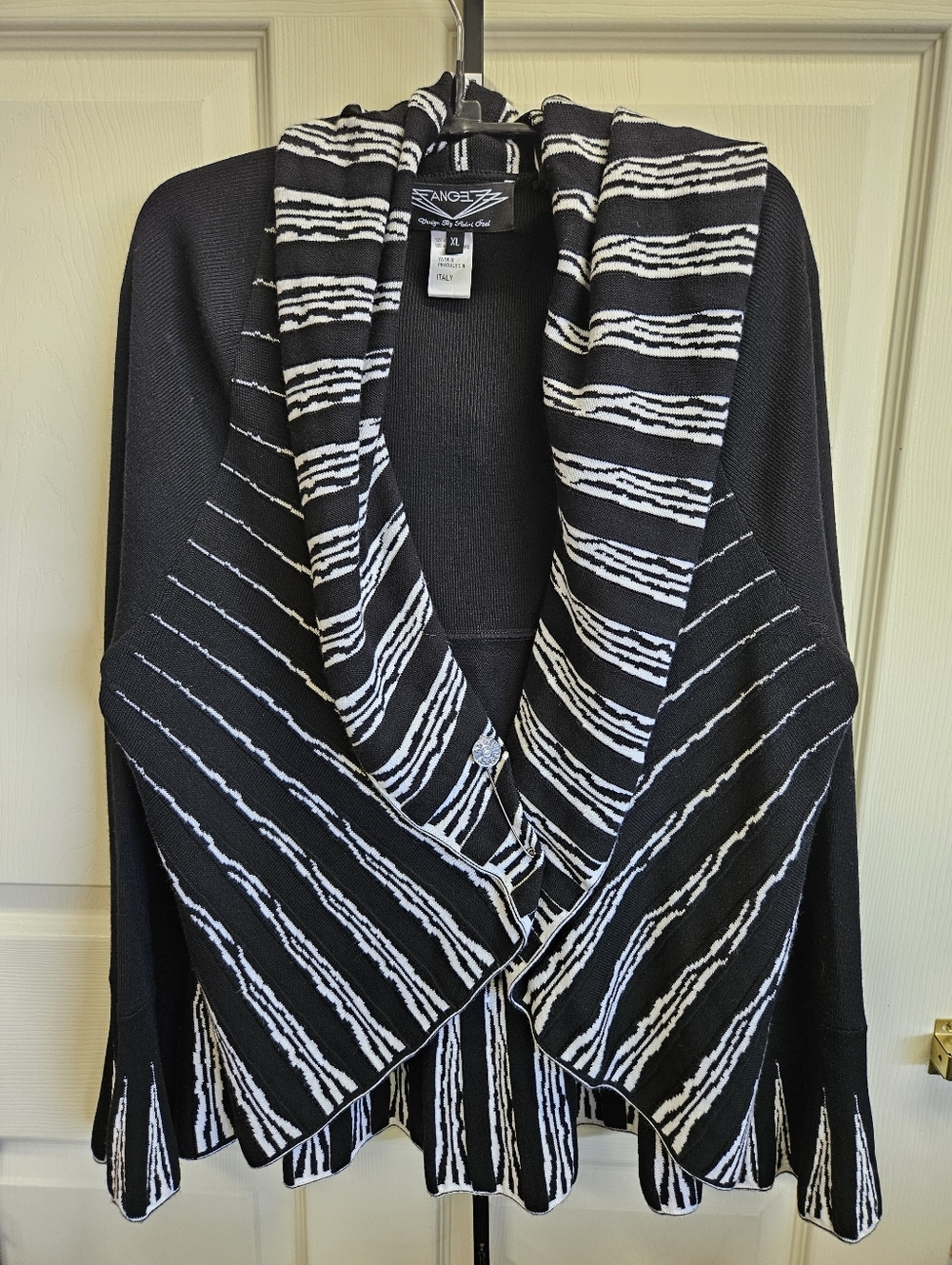 Angel Black & White Striped Open-Front Cardigan